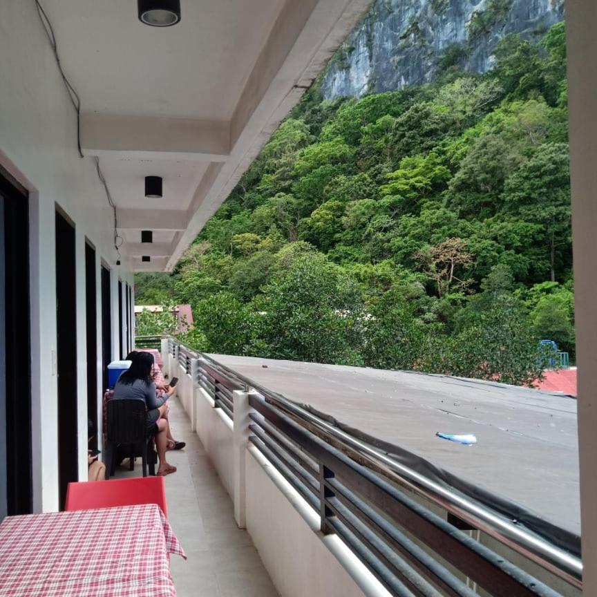 إل نيدو Chelle'S Apartelle-Inn المظهر الخارجي الصورة
